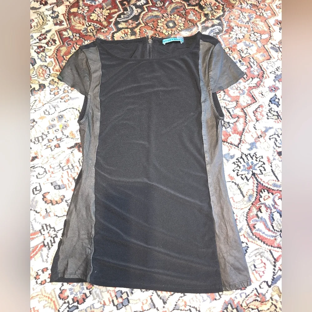 Alice and Olivia Black Top With 100% Italian Lamb Leather Size Small
